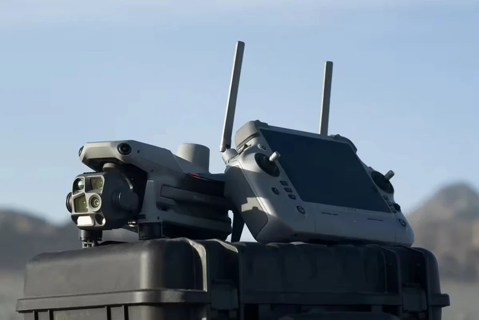 Original RC Plus 2 Remote Controller IP54 protection Rating for Matrice 4T Quadcopter and 4E Dron